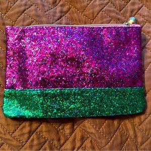 Pink & Green glitter Ipsy bag. Never used. 4 1/2 X 7 cm